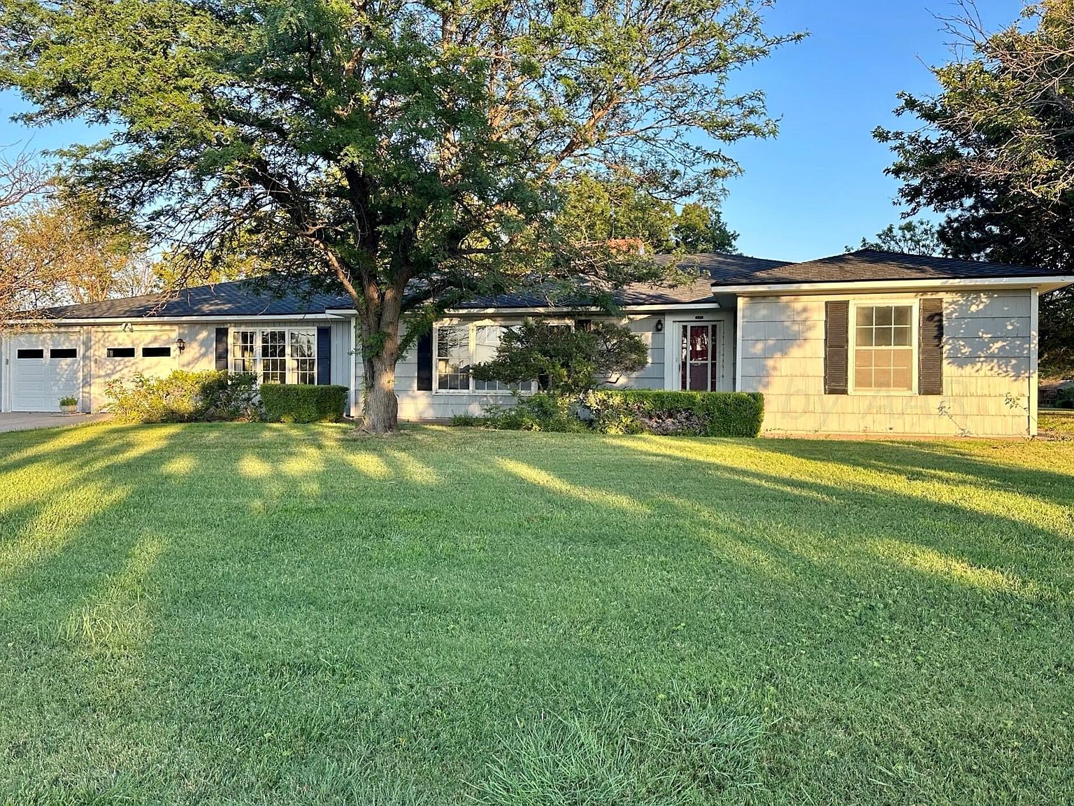 121 W Summit St, Miami, TX 79059 MLS 235700 Zillow
