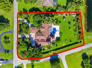 11391 Sundance Ln, Boca Raton, FL 33428