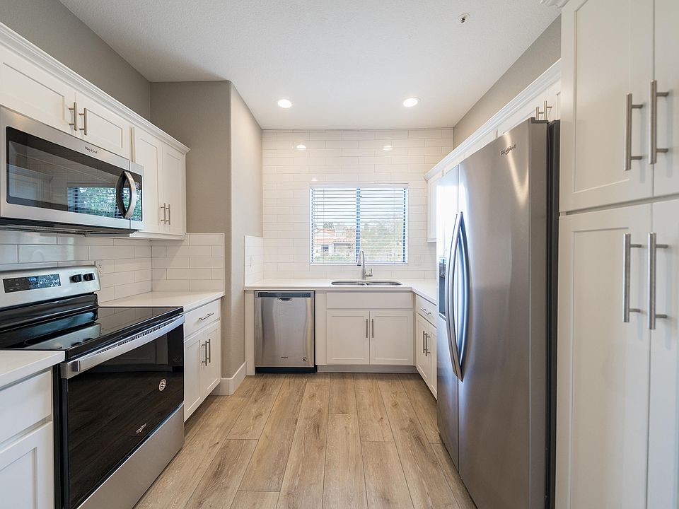 1st image of 9600 N 96th St APT 218