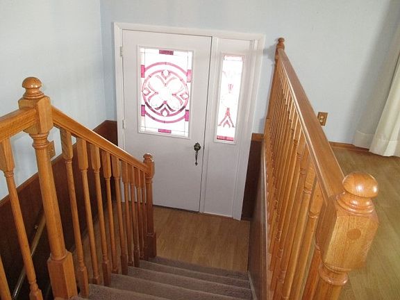 4th image of 2211 W Overhill Rd
