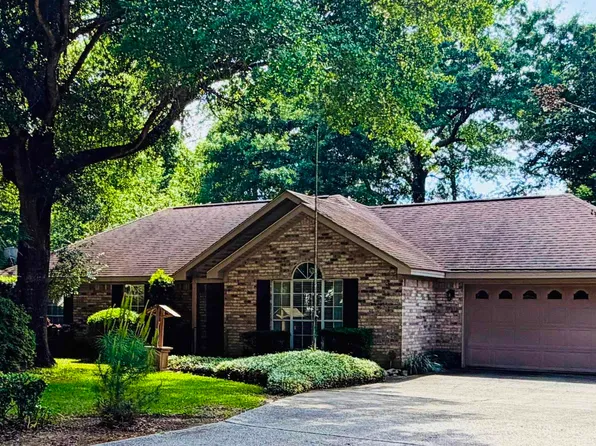 166 Robbins Blvd, Daphne, AL 36526