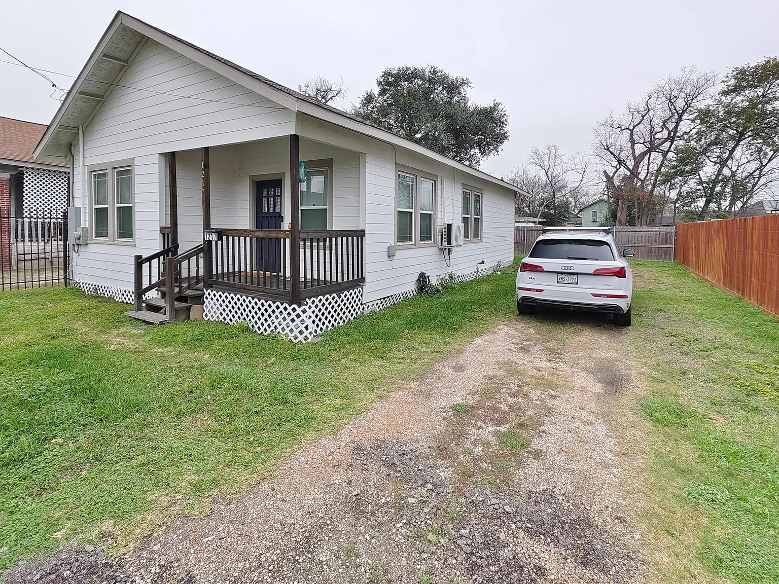 2 bed, 2.0 bath, 1047 sqft, $1,600 — Photo 4