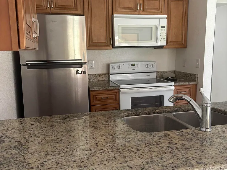 122 San Paulo Cir #122-8 — Photo 10