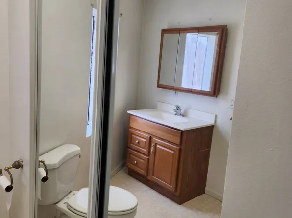 203 Hazel St, Turtle Creek, PA 15145