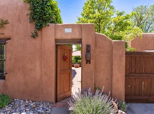 985 Agua Fria St Unit 101, Santa Fe, NM 87501