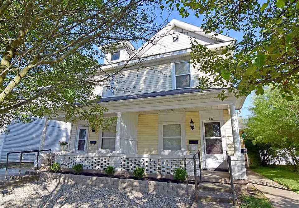 1st image of 719 Western Ave W #721