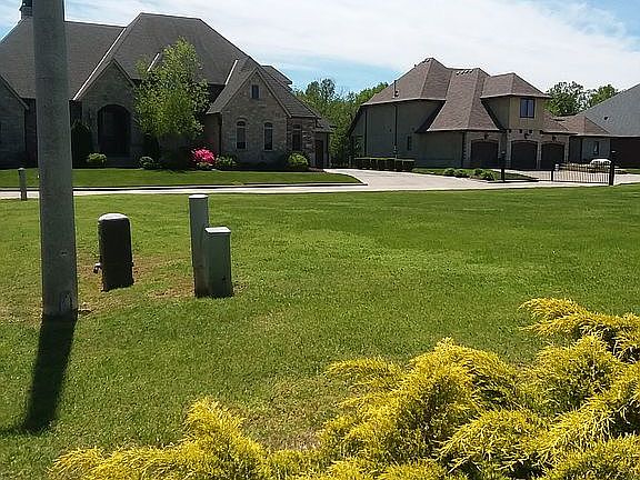 3rd image of 8631 Interlochen Dr