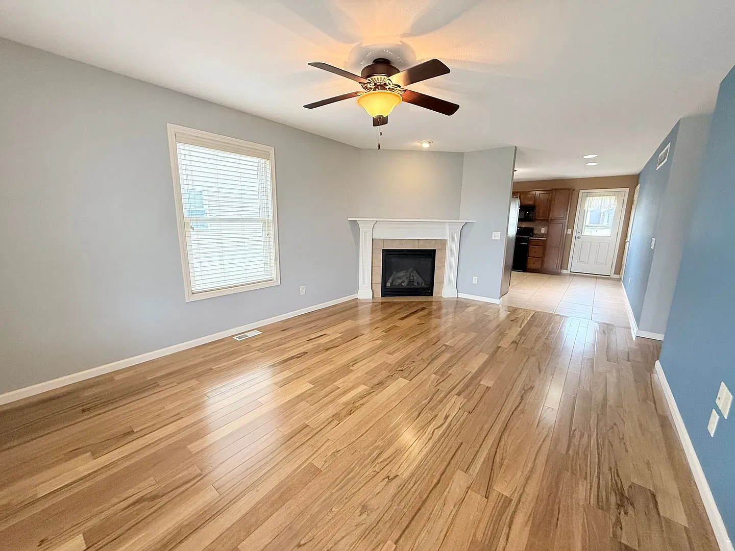 Spacious 4-Bedroom Home with Finished Basement & 2-Car Garage — Photo 4