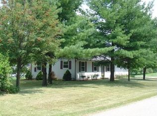 307 Lamplighter Loop SE, Poplar Grove, IL 61065