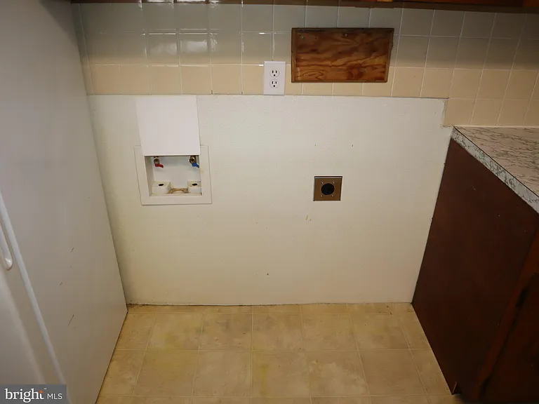 319 Camden Ave #F — Photo 7