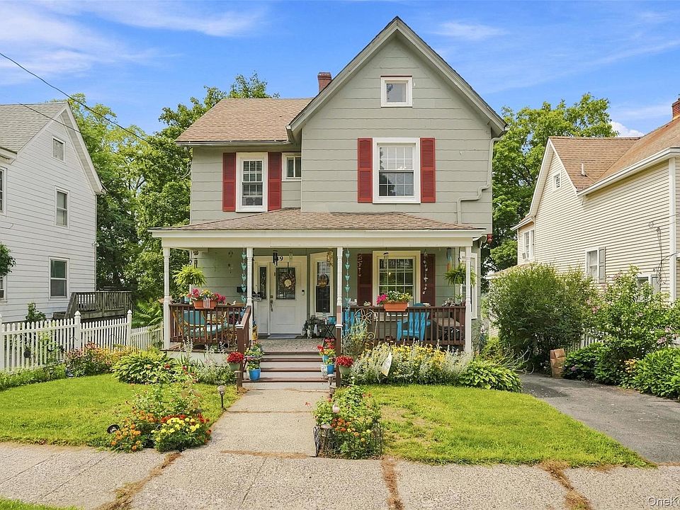 1st image of 49 Gladstone Avenue