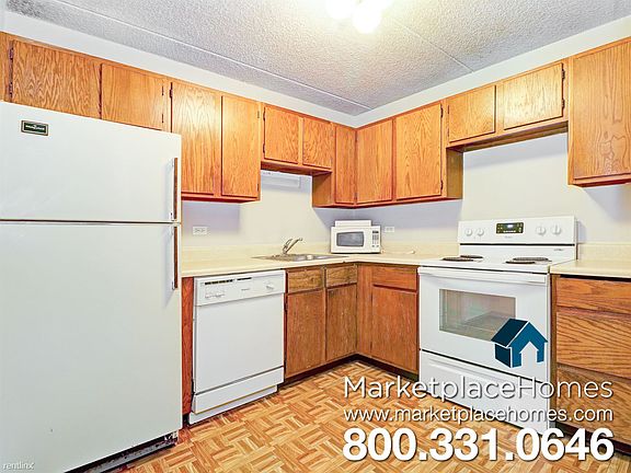 5th image of 1600 Wedgewood Dr APT 315