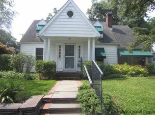 10 Lincoln Pl, New Paltz, NY 12561