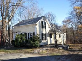 57 Hillside Ave, Bedford, MA 01730
