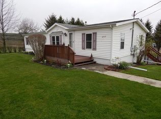 2577 Quanz Rd, Wayland, NY 14572