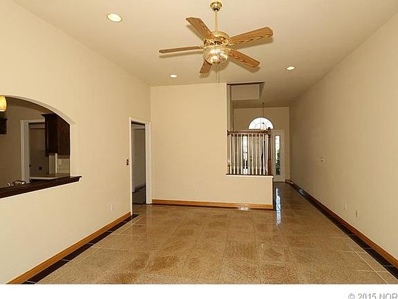 5th image of 1708 Walnut Hill Ln