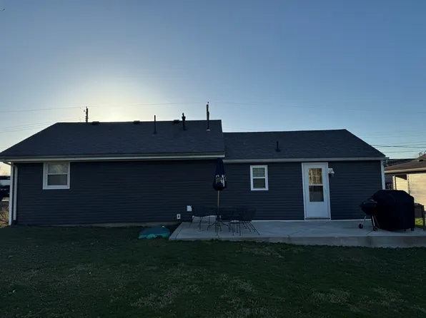 14946 Park Ct, Thornville, OH 43076