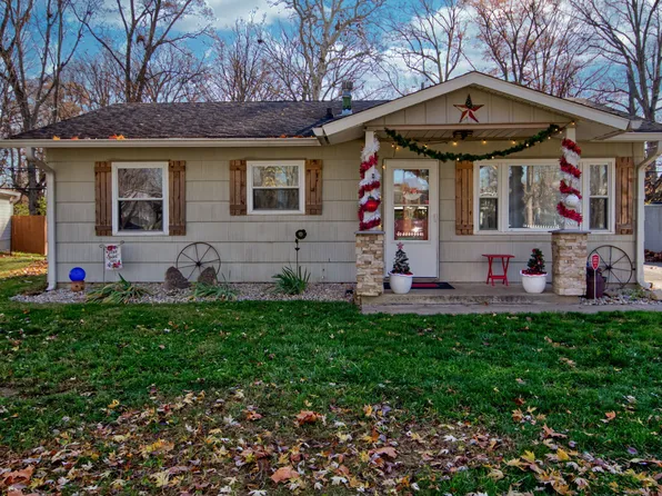 115 Brookside Dr, New Whiteland, IN 46184