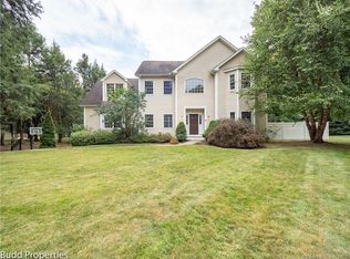19 Wilridge Rd, Wilton, CT 06897