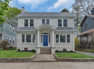 104 Woodbine St, Providence, RI 02906