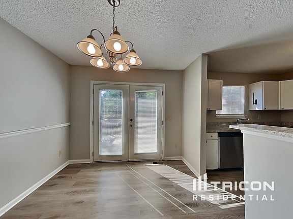 4th image of 1684 Watercrest Cir