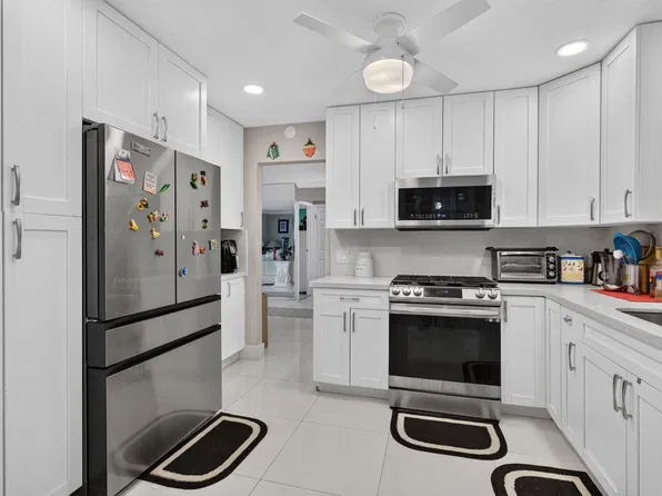 9877 NW 26TH Place, Sunrise, FL 33322
