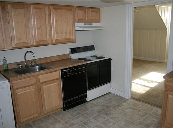 2nd image of 4020A Woodmont Blvd APT B