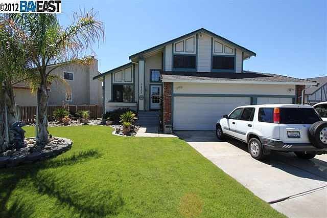 1st image of 1822 Dolphin Pl