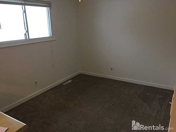 2nd image of 4851 Grenwich Way N