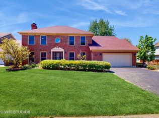 1805 Beloit Ct, Naperville, IL 60565