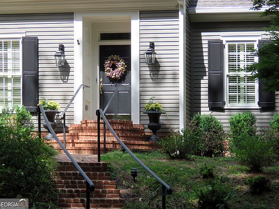 4th image of 4464 Woodland Brook Dr SE