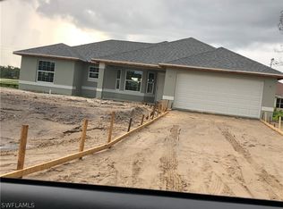 484 Willowbrook Dr N, Lehigh Acres, FL 33972