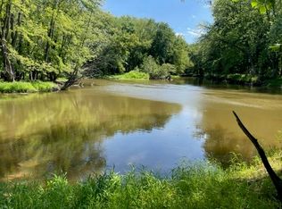 Schwandt Rd, New London, WI 54961