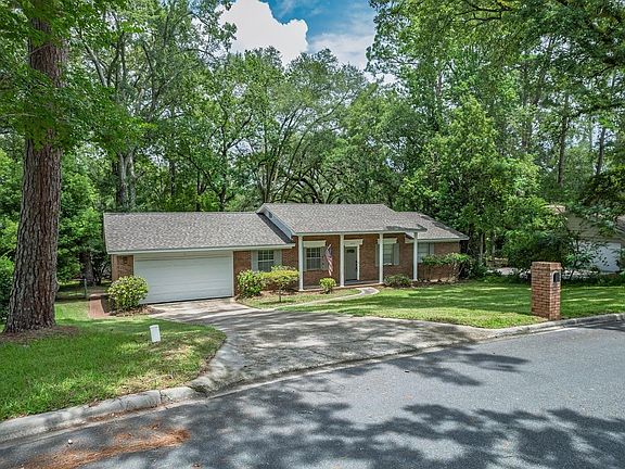 3rd image of 1436 Oldfield Dr