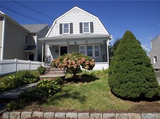 62 Valley Rd #2, Cos Cob, CT 06807