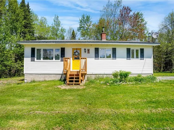 41 Lower Durham Rd, Saint Marys, NB E6C 1J1