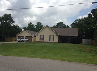 9730 Estate Dr, Mobile, AL 36695