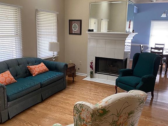 5th image of 2949 Hillcreek Dr