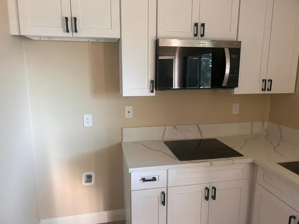 Eucalyptus Ave, 1685 N Eucalyptus Ave #Adu, Rialto, CA 92376