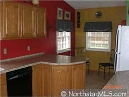 5th image of 6924 Newton Ave S