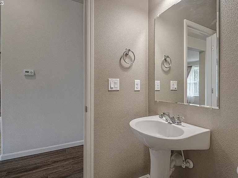 5310 SE Redberry Pl — Photo 10