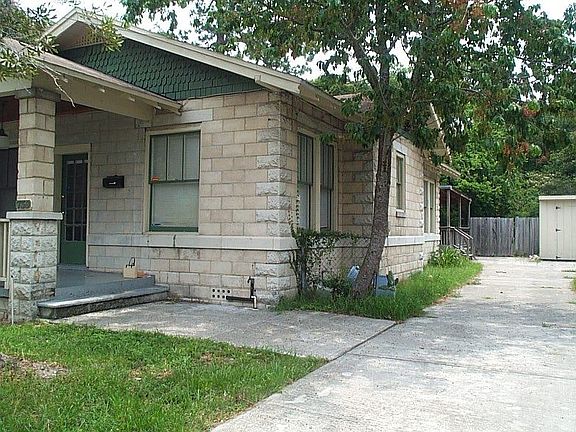 5th image of 739 Acosta St