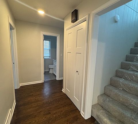 1st Floor Hall with stairs