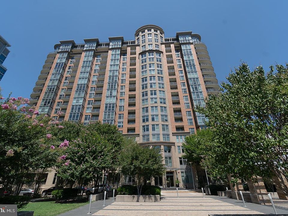 1st image of 8220 Crestwood Heights Dr APT 1003