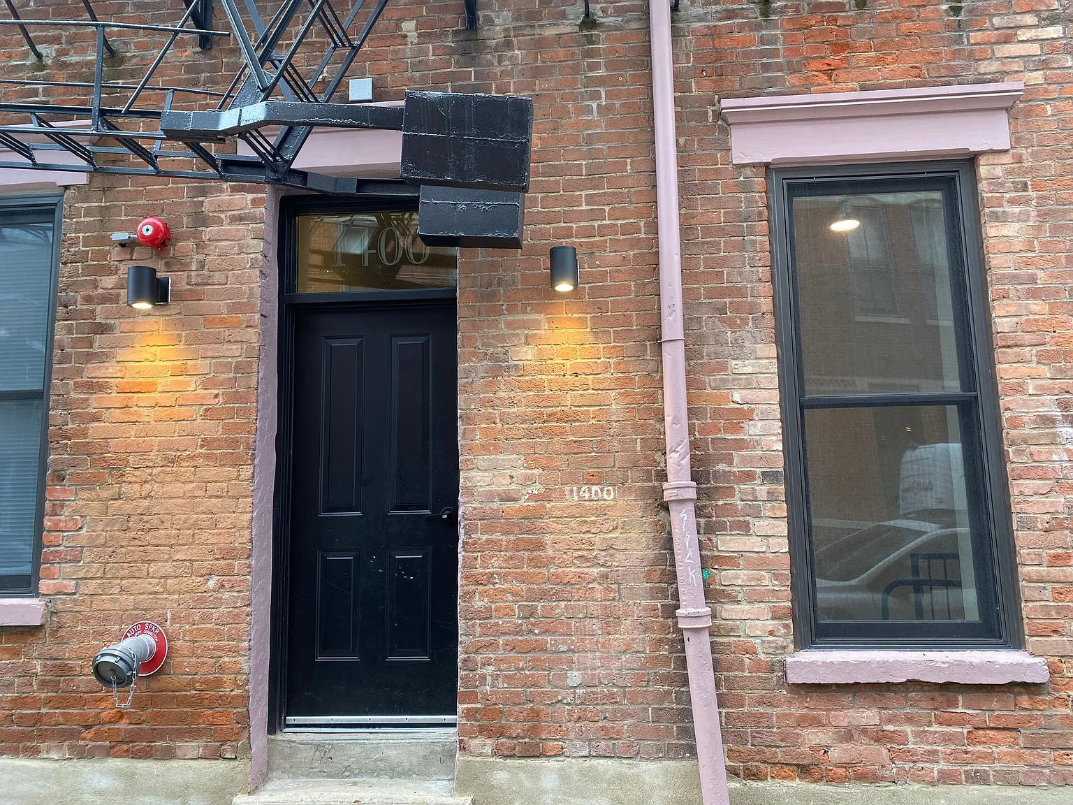 1400 Clay Street — Photo 3