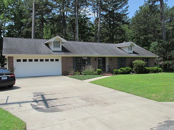 2nd image of 1711 Millcreek Dr