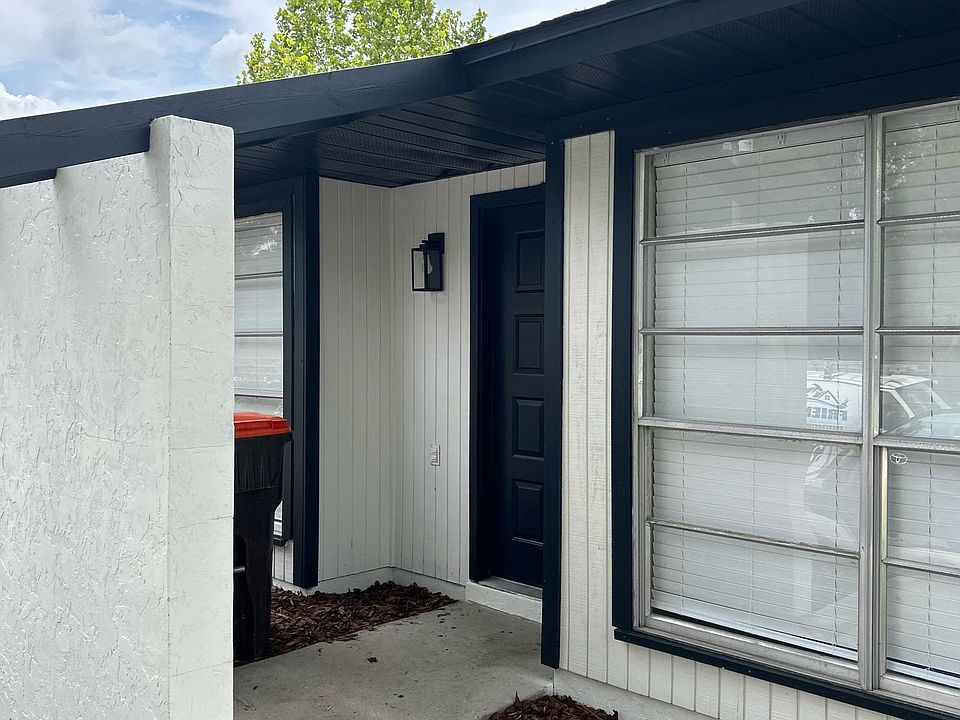 1st image of 5330 SE 28th Ln
