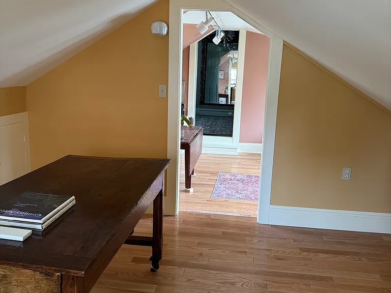 14 Center St — Photo 17