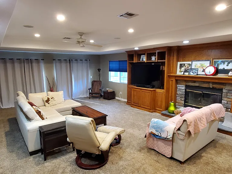 7455 Jola Dr — Photo 20