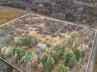 9541 Tully Ave NE, Greenville, MI 48838